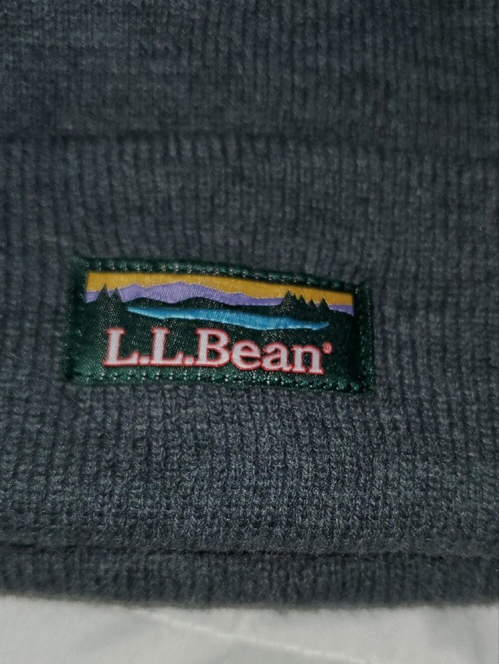 L. L. Bean Winter Beanie - Picture 2 of 4